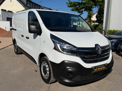 Renault  TRAFIC 2.0 DCI