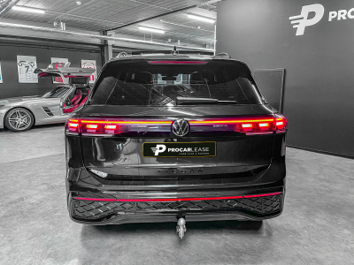Volkswagen Tiguan Tiguan 2.0 TDI/DSG/4Motion R-Line/ AHK/Pano/360°/Leder/VOLL