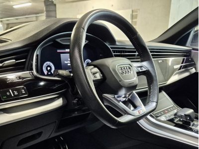 Audi Q8 50 TDI QUATTRO 3X S-LINE BANG OLUFSEN HEAD UP PANO CUIR NAVI