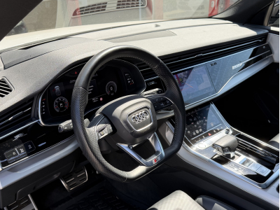 Audi Q8 50 TDI QUATTRO 3X S-LINE BANG OLUFSEN HEAD UP PANO CUIR NAVI