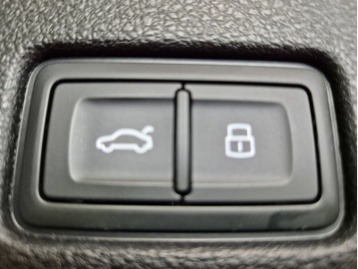 Audi Q8 50 TDI QUATTRO 3X S-LINE BANG OLUFSEN HEAD UP PANO CUIR NAVI