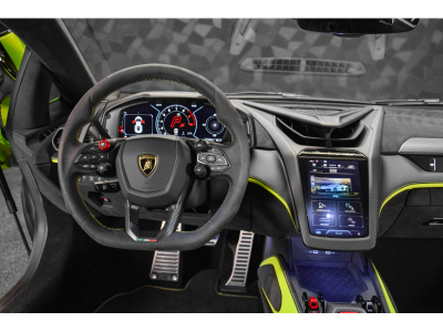 Lamborghini Revuelto AD PERSONAM - VERDE CITREA / ROSSO MARS