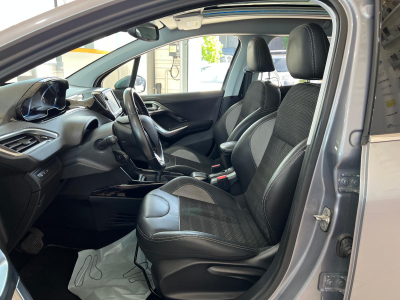 Peugeot 2008 ALLURE B.AUTO, 110CV, NAVI, PANORAMIQUE, BLUETOOTH, ALU 16'', GARANTIE