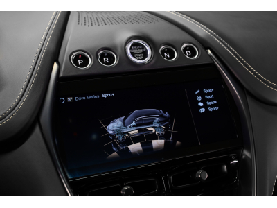 Aston Martin DBX 707 - ONYX BLACK