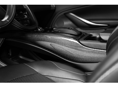 Aston Martin DBX 707 - ONYX BLACK