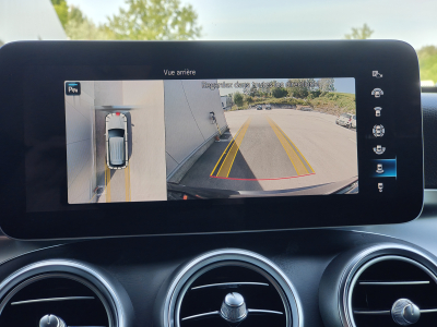 Mercedes-Benz GLC 220 GLC 220d 4MATIC PACK AMG CARPLAY SUSPENSION PNEU CAMERA 360