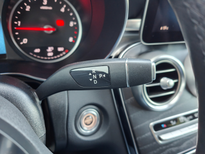 Mercedes-Benz GLC 220 GLC 220d 4MATIC PACK AMG CARPLAY SUSPENSION PNEU CAMERA 360