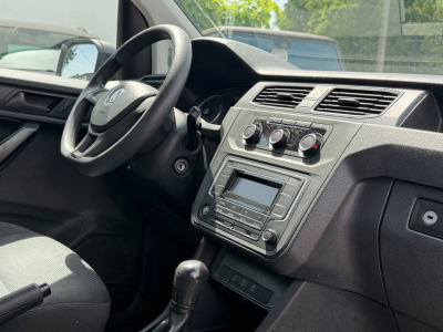 Volkswagen Caddy Alltrack Caddy PKW Conceptline BMT
