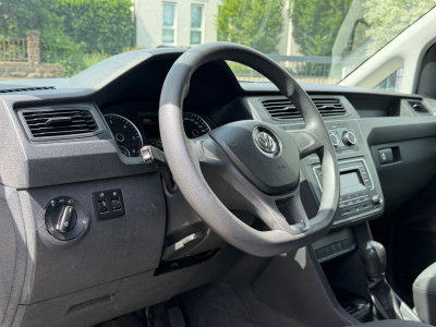 Volkswagen Caddy Alltrack Caddy PKW Conceptline BMT