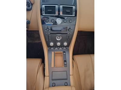Aston Martin Vantage 8Roadster 4.3 V8 Full History