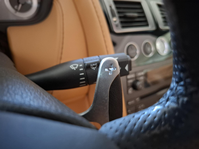 Aston Martin Vantage 8Roadster 4.3 V8 Full History