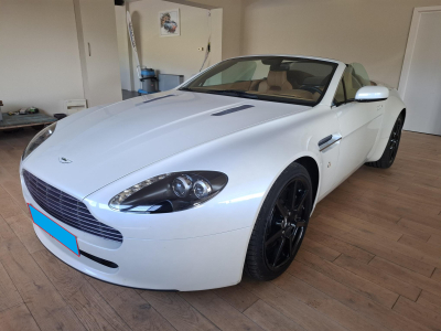 Aston Martin Vantage 8Roadster 4.3 V8 Full History