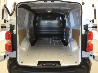 Opel Vivaro XL 145 3 Sitzer/ Moduwork