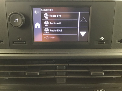 Opel Vivaro XL 145 3 Sitzer/ Moduwork