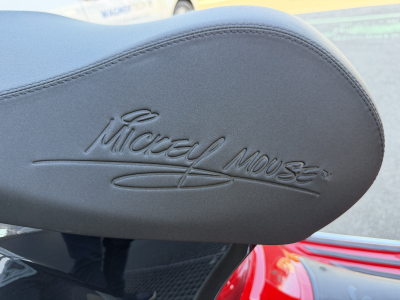 Vespa Primavera 125 Mickey Mouse