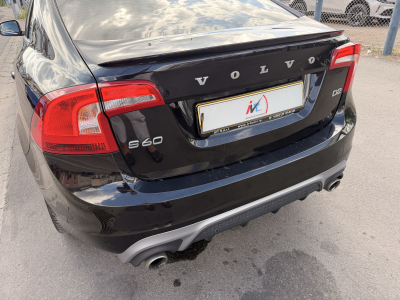 Volvo S60 D2 Geartronic 120 R-Design