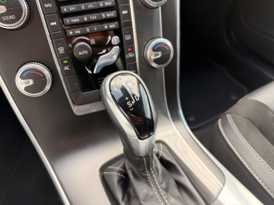 Volvo S60 D2 Geartronic 120 R-Design