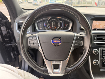Volvo S60 D2 Geartronic 120 R-Design