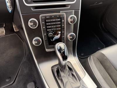 Volvo S60 D2 Geartronic 120 R-Design