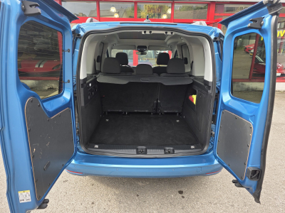 Volkswagen Caddy 1.5 TSI DSG LIFE 5 SITZE PANO NAVI 1 HAND
