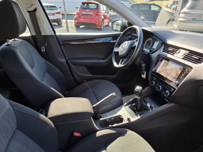 Skoda Octavia 1.8 TSI STYLE LED NAVI 1 HAND