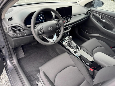 Hyundai i30 1.5 T-GDI 140 DCT Trend +