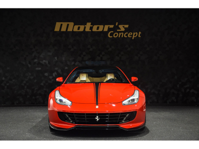 Ferrari GTC4Lusso V12