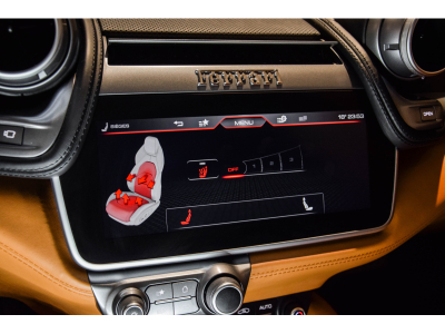 Ferrari GTC4Lusso V12