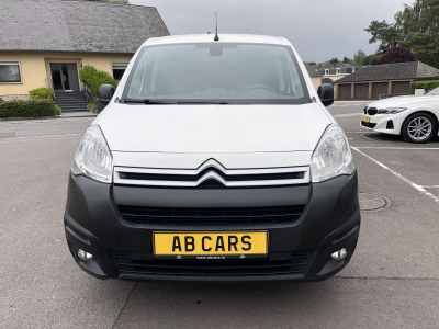 Citroën Berlingo 1.6 Blue Hdi 100cv 3 places Clim Tempomat PDC