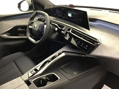 Peugeot 3008 Hybrid 145 e-DCS6 GT
