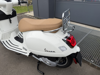 Vespa GTS Super 125