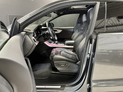 Audi SQ8 4.0 TDI Quattro/Matrix PANO/B&O/23/360°/HUD/AHK/ADAPTATIVE CRUISE