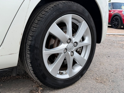 Toyota Yaris GR Yaris Hybrid / Kamera / Automatik / 1.Hand /