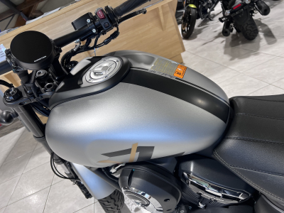 QJ Motor SRV 600 V2