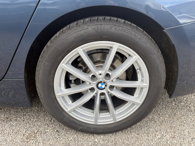 BMW 318 i BREAK AUTO 2.0 156CV BA8