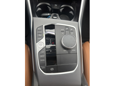 BMW 318 i BREAK AUTO 2.0 156CV BA8