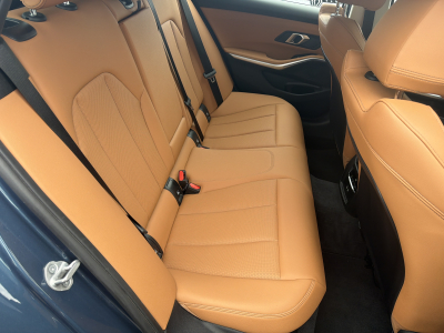 BMW 318 i BREAK AUTO 2.0 156CV BA8