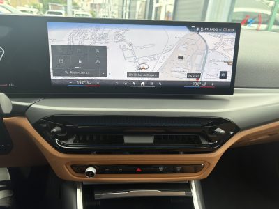 BMW 318 i BREAK AUTO 2.0 156CV BA8