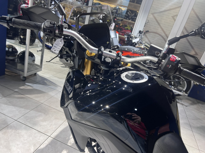 Suzuki V-Strom 800DE 