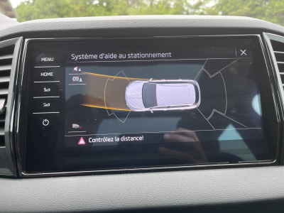 Skoda Karoq 2.0 Tsi Sportline DSG 4x4 Pano AHK Keyless ACCIDENTE