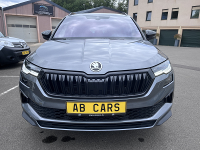 Skoda Karoq 2.0 Tsi Sportline DSG 4x4 Pano AHK Keyless ACCIDENTE