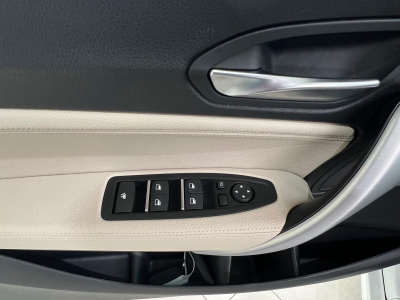 BMW 220 iA  184 CABRIO ,SPORT PAKET, 1 HAND, VOLANT M, CARPLAY, NAVI, LED,CAMERA, GARANTIE