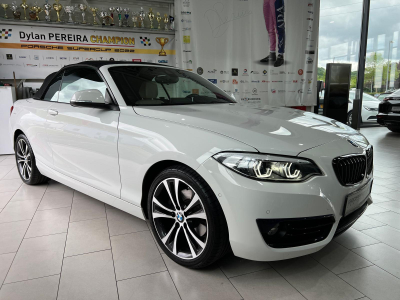 BMW 220 iA  184 CABRIO ,SPORT PAKET, 1 HAND, VOLANT M, CARPLAY, NAVI, LED,CAMERA, GARANTIE