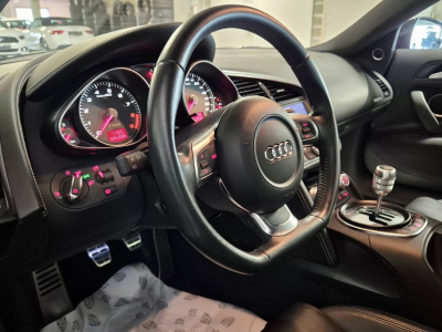 Audi R8 COUPE MANUAL BANG OLUFSEN CUIR NAVI
