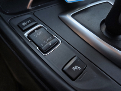 BMW 318 dA 136CV