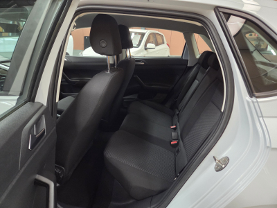 Volkswagen Polo 1.0 TRENDLINE 65CV