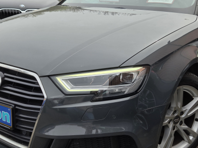 Audi A3 TFSI 116CV LIMOUSINE S-LINE EXT.