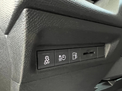 Peugeot 308 GT Pack ,1.6 Plug-Hybrid 225 e-EAT8, CAMERA 360°,CUIR, NAVI,FOCAL,PANORAMIQUE,