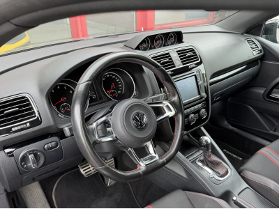 Volkswagen Scirocco GTS 220CV DSG NAVI
