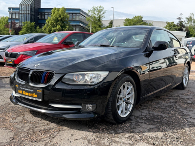 BMW 318 318i Coupe / SCHECKHEFT/